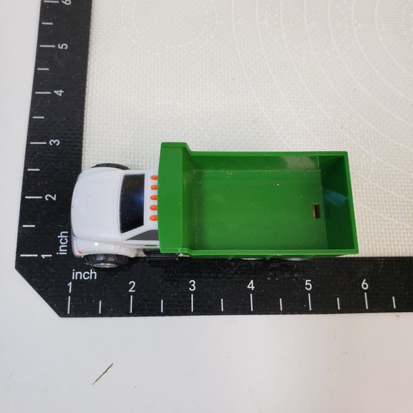 Ertl John Deere Grain Dump Truck 1/64 F0216YL01 - Picture 8 of 8